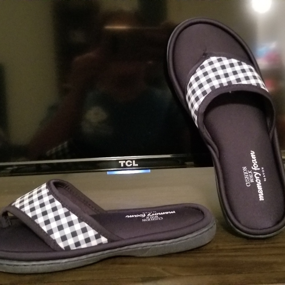 Avon flip flops